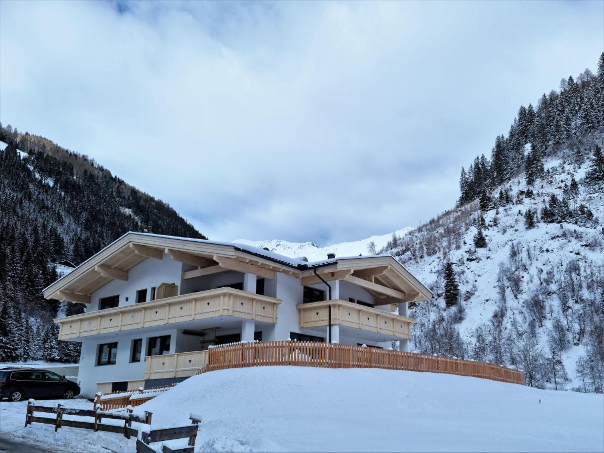 Apartments Alpenpanorama, Neustift Нойштифт-им-Штубайталь Экстерьер фото